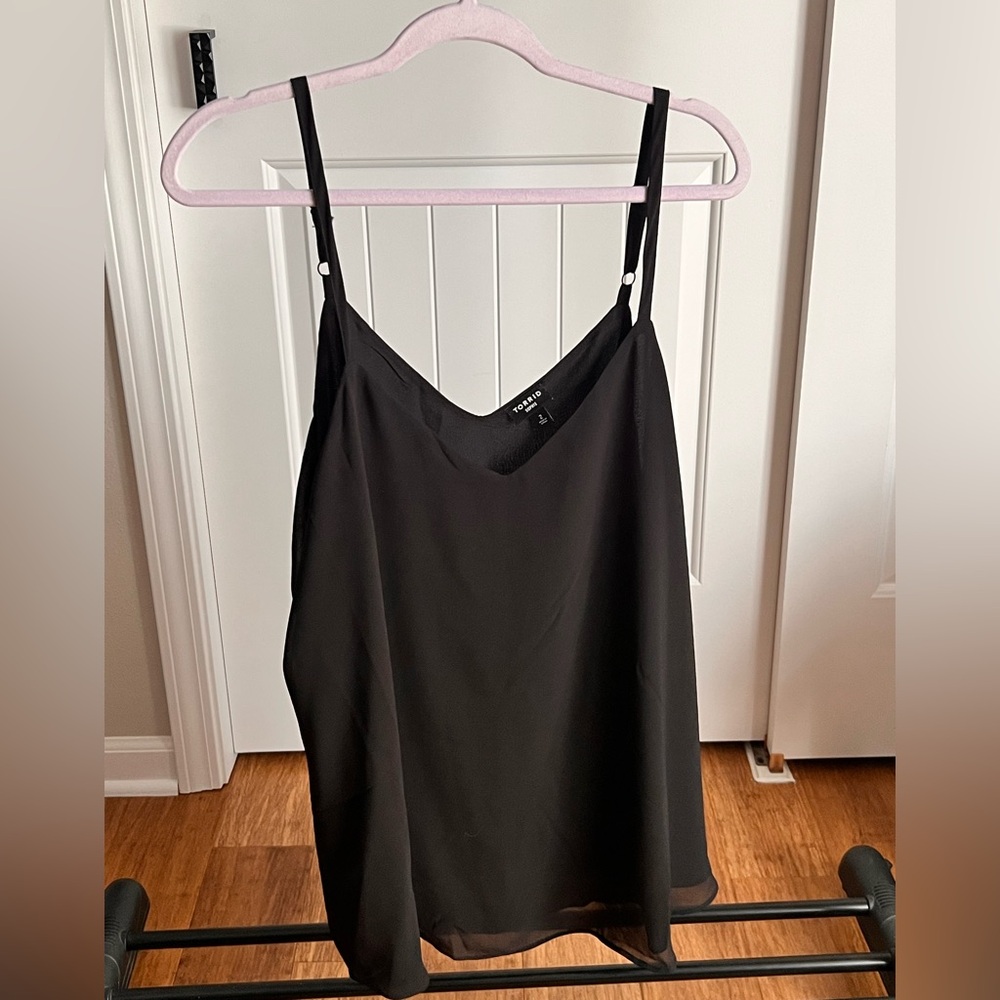 NWOT Sz 2 Torrid Tank top